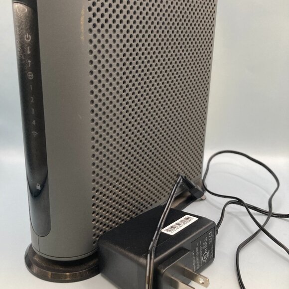 Motorola  8x4 Docsis 3.0 Cable Modem plus N300 Router  Model MG7310 w/Power Cord - Picture 2 of 7